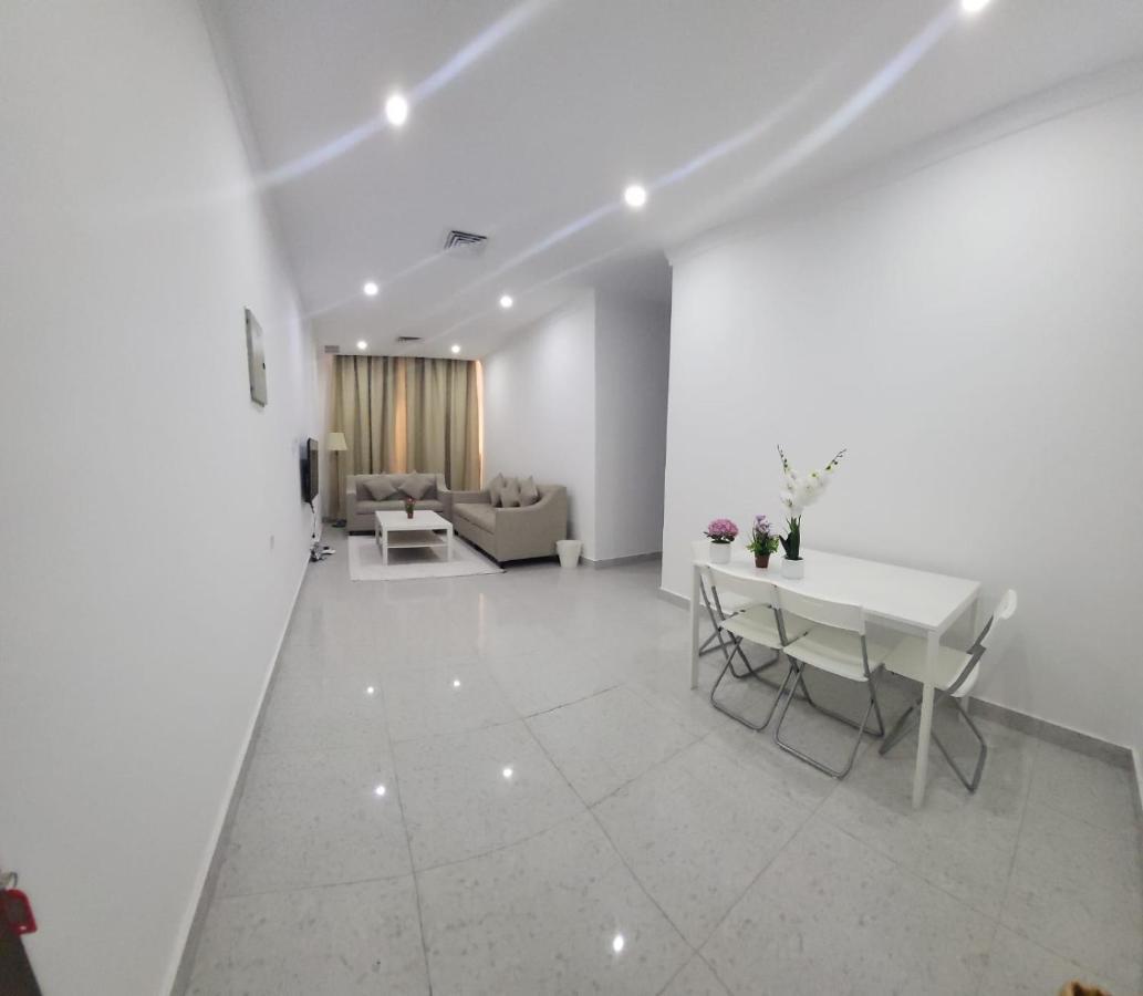 De Iris Regency Fahaheel Kuwait City Exterior foto