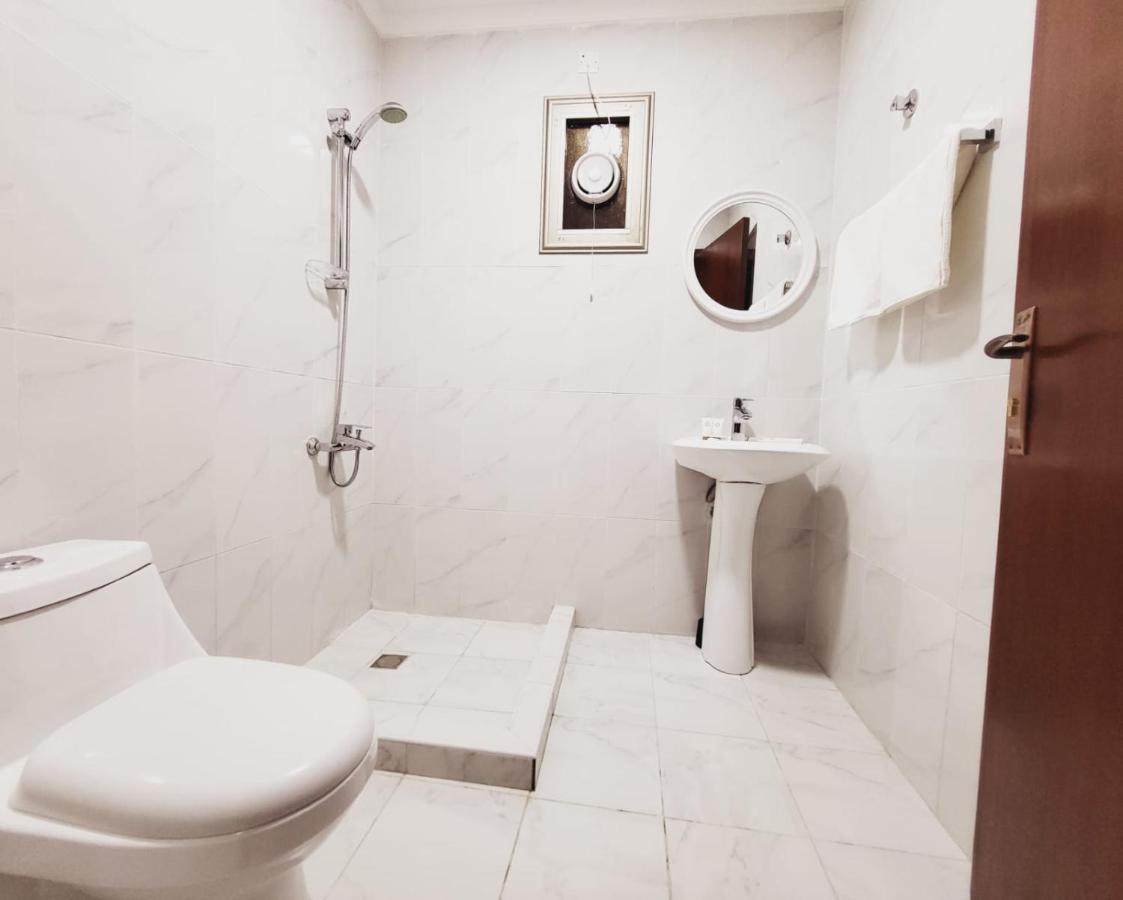 De Iris Regency Fahaheel Kuwait City Exterior foto