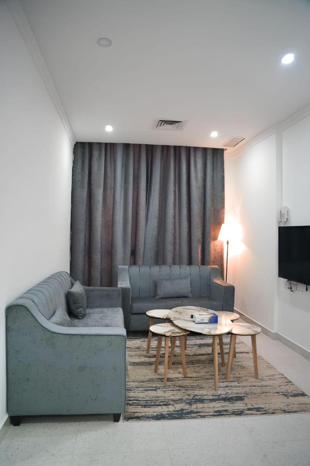 De Iris Regency Fahaheel Kuwait City Exterior foto